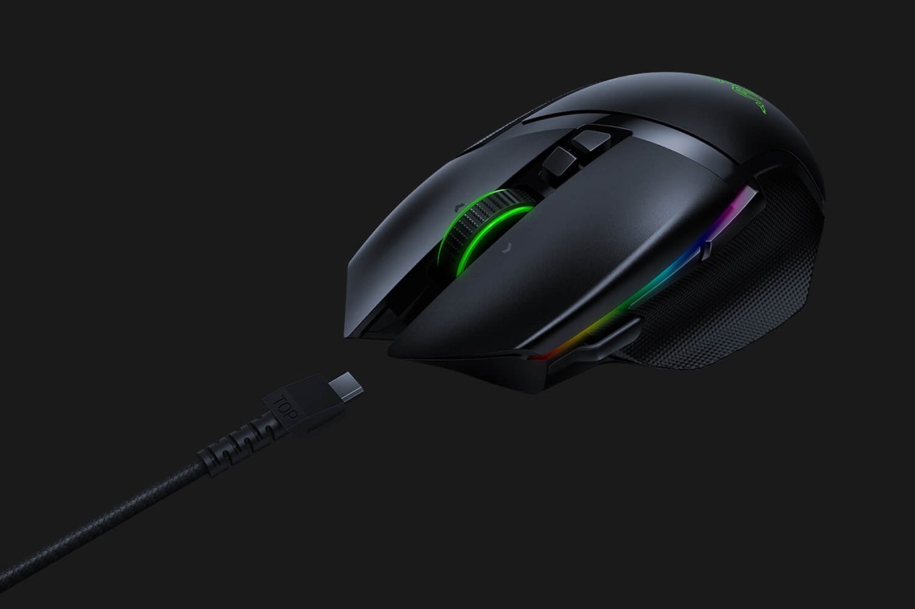 Razer Basilisk Ultimate Wireless without Charging Dock